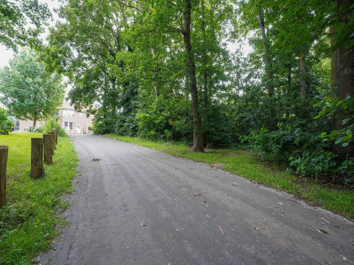 Willa Terraced House In Kerkrade With A Garden Zewnętrze zdjęcie